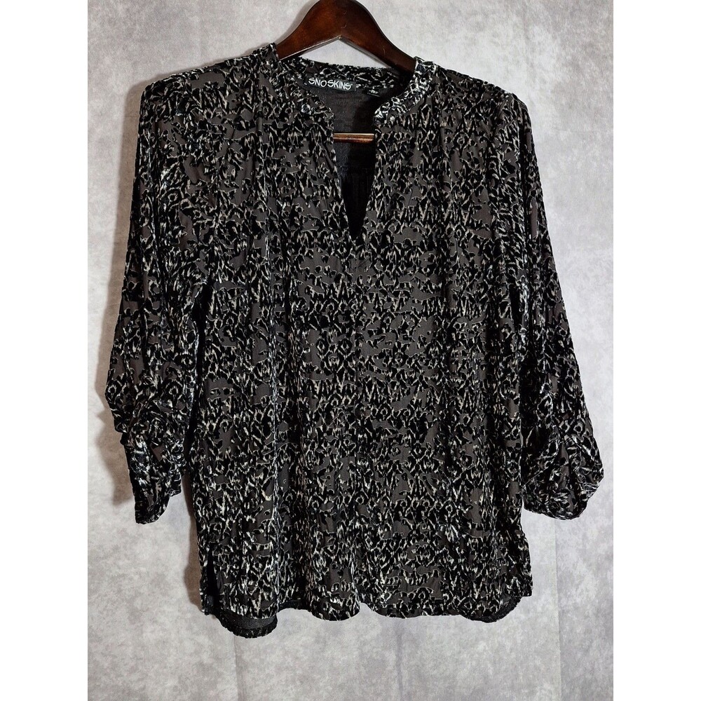Sno Skins Velvet Burnout Top Sz L Popover Roll Tab V Neck Made In USA Whimsigoth